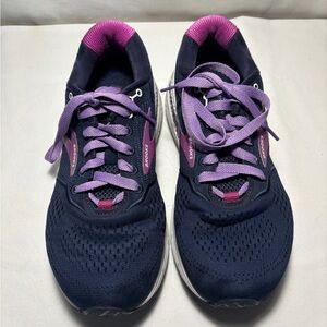 Brooks Ariel Women's Sneakers Size 7.5 Running Shoes Vivid Violet and White